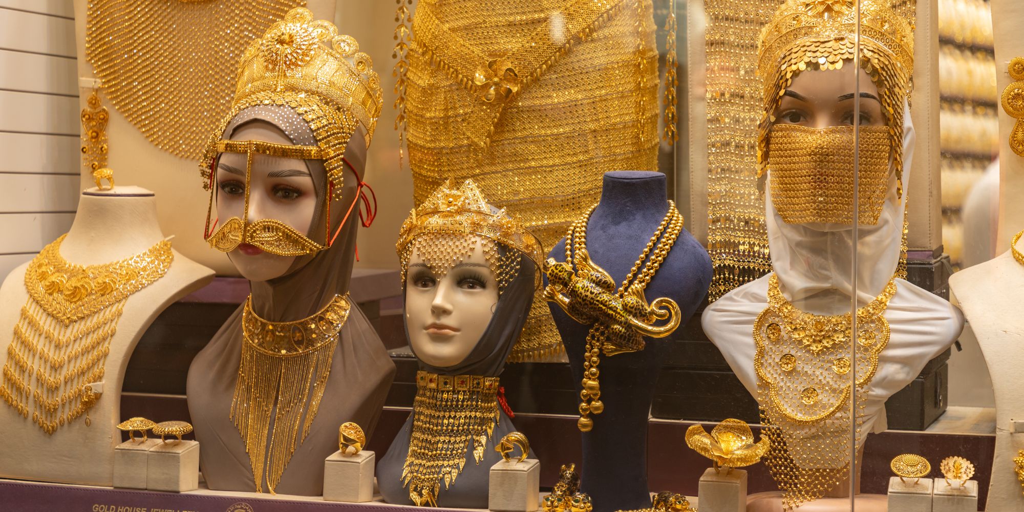 Golden Nights: Dubai’s Shimmering Gold Souks at Sunset